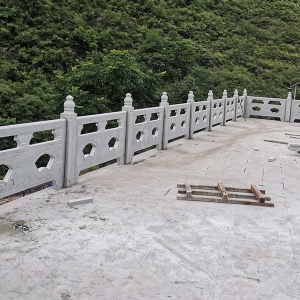 陽臺(tái)別墅石欄桿